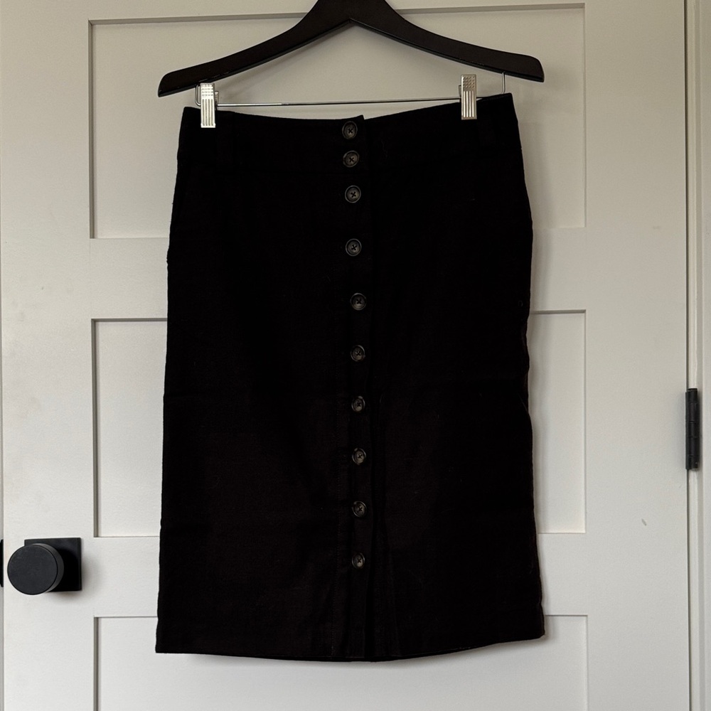 Elegant Brown Wool Button-Down Skirt